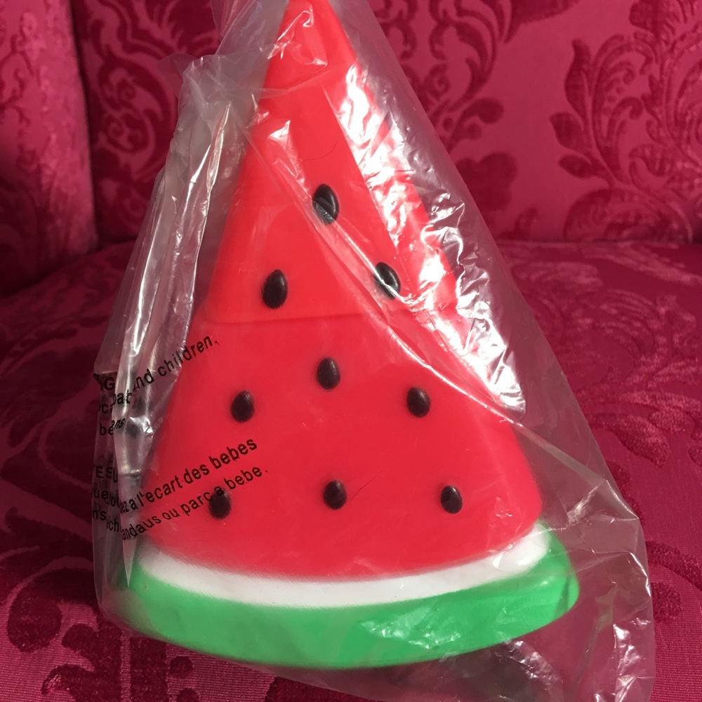‼️SOLD‼️ VS Pink 🍉 Watermelon Cup Drink 🍹 - Picture 3 of 4